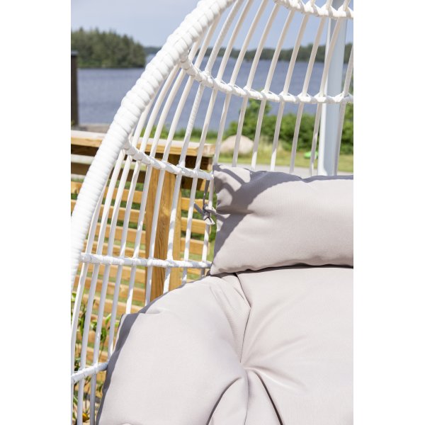 Viga hengestol - Hvit/grå Viga hengestol - Hvit/grå