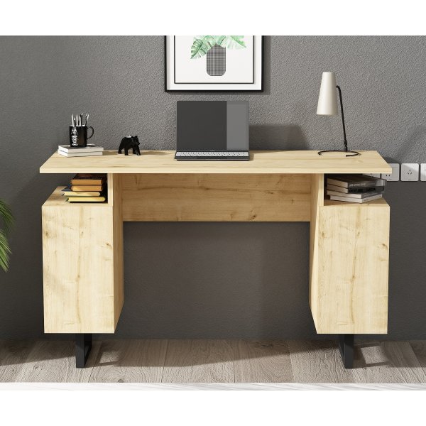 Haris skrivebord - Eik Haris skrivebord - Eik
