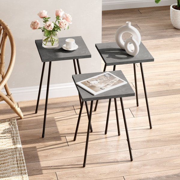 Luiz bord 29 x 29 cm - Grå/svart Luiz bord 29 x 29 cm - Grå/svart