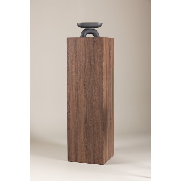 Ramsvik sidebord 40 x 40 x 130 cm - Brun Ramsvik sidebord 40 x 40 x 130 cm - Brun